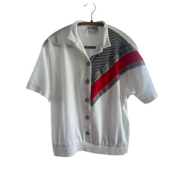 My Kinda Petite by Phoenix Tops - My Kinda Petite Vintage‎ Phoenix Button Up Top White Red Black Checkered Medium